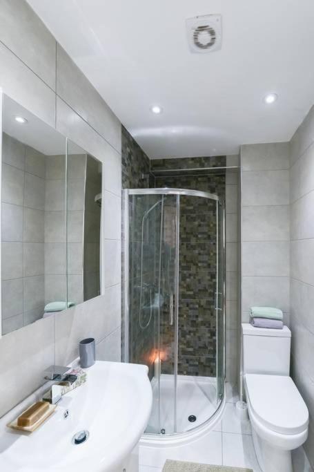 City Sparrow Apartments 5 Лондон Екстер'єр фото